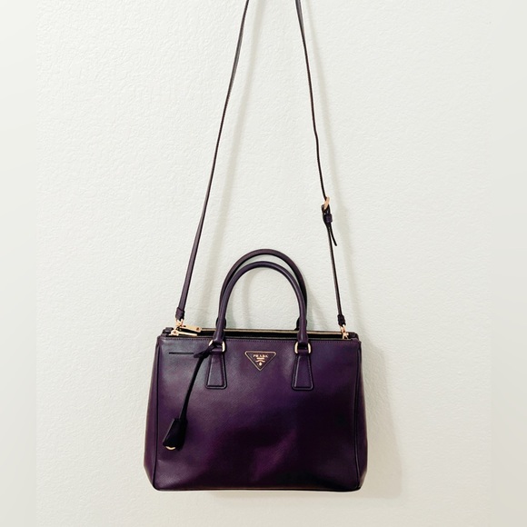 Prada Galleria Saffiano Bag - Picture 6 of 10